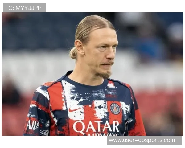 巴黎门将萨福诺夫手骨折仍勇扑四点近期将缺阵比赛 巴黎门将萨福诺夫手骨折仍勇扑四点近期将缺阵比赛