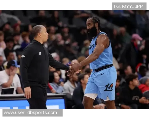 卢谈祖巴茨缺阵对球队影响深远全队需团结一致共同弥补不足